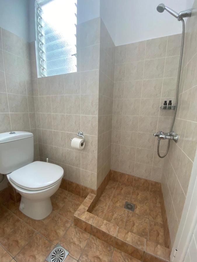 Maria Studios Agia Marina  Luaran gambar